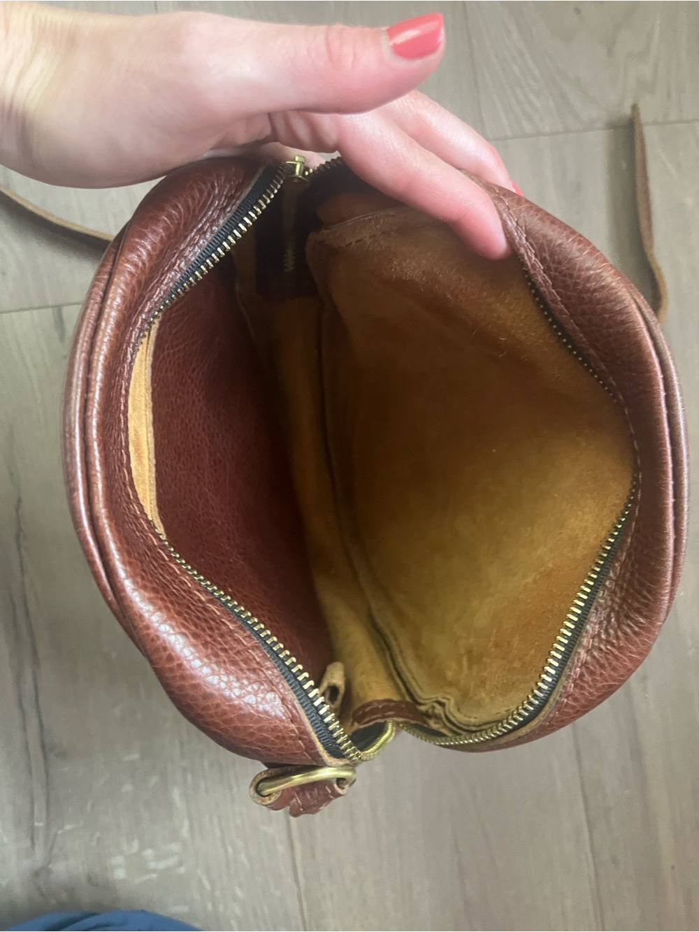 Round Crossbody Bag in Brown Leather - Women's Shoulder Bag-Large 9” - Picture 6 of 6